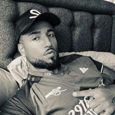 ArsenalNLKingz's profile picture. Arsenal fan, retweet Arsenal news and transfers. Wrestling, Boxing, UFC fan too.