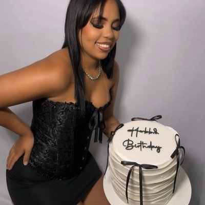 mendes_kaaay's profile picture. 