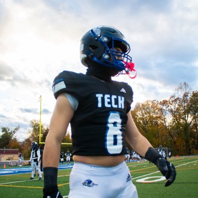 DanteFasoli8's profile picture. Passaic County Tech 🌐/class of 2026 Football/wrestling/ Lacrosse 🏈🥍  🤼‍♂️{height- 5’7/ weight~ 170}