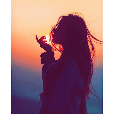 lone_noureen's profile picture. 