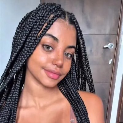 theprinceofl_a's profile picture. Hi everyone I’m new here and available for hook up and sex chat ❤️❤️