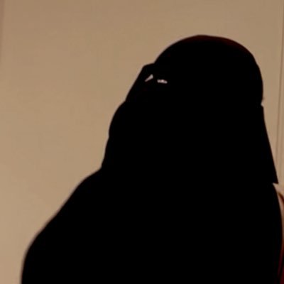 almeksikiya's profile picture. 