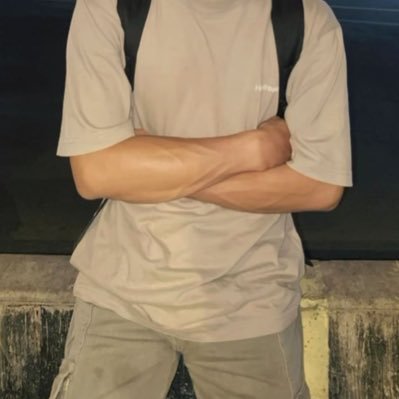 Coklatsusu234's profile picture. Iam twentytwo ♎️|