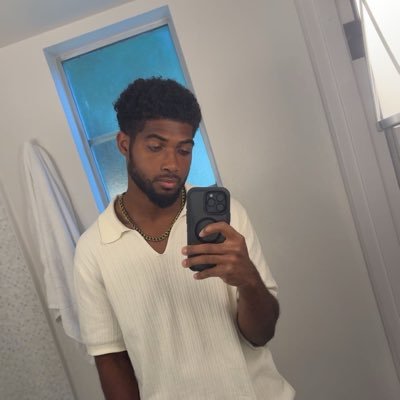 R__Duncan's profile picture. #RaiseHail #RepBX