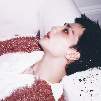 iloveskzh_'s profile picture. do it