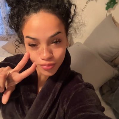 JessicaSayb8's profile picture. Adventure seeker 👀
Snack obsessed, just out here having fun 😘