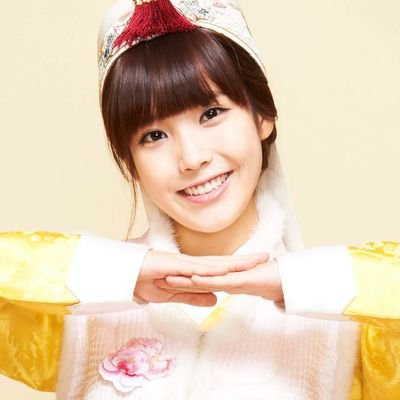 MeganV8998's profile picture. 