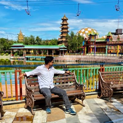 sharmadevansh12's profile picture. Software Engineer by profession🧑🏻‍💻, life enthusiast by choice⛵️ — and my opinions stay unapologetic😎.
 || न कञ्चित् शाश्वत ||𜲸