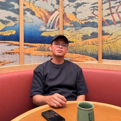 Ulinnuha_A's profile picture. be possitive person