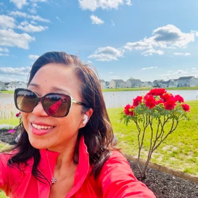 kmonnin8's profile picture. 有道无术，术尚可求，有术无道，就止于术~~~ Instagram: https://t.co/UW7aYM3kW2🌤️🌺👩‍🌾WeChat~Channels: #阳光牡丹姐🌤️🌺👩‍🌾#Gardener~#CPA~#Healer 🥰