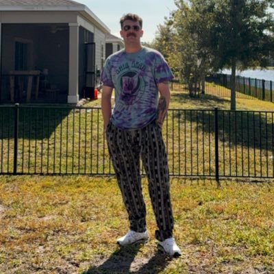 KellerTc73's profile picture. tOSU Alumni, USMC Vet. Editor of Knuckle Dragger 614. Steelers/Guardians/CBJ fan account. Views are my own.