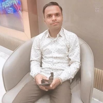 RahulGiri125883's profile picture. 