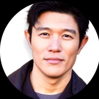 ryoheiszukici's profile picture. 鈴木亮平 official twitter account