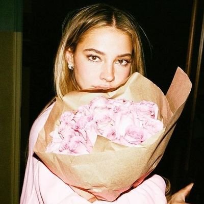 hrtsbrina's profile picture. 