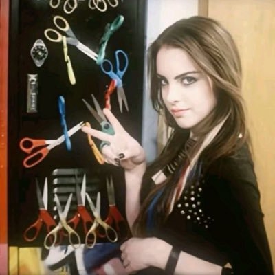 raventeear's profile picture. 