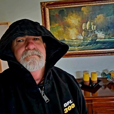 SkyScreemer's profile picture. God/Family/Country 
I'm just an independent guy, doing MARRIED guy stuff.
Retired E.M.S,I currently drive a truck. #OnPatrolLive
#Israel #USA 🚫DM Thank you.