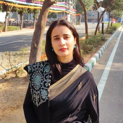 sheikh_sahaaabb's profile picture. Jamia millia Islamia || little humour || lost_poet 🍁