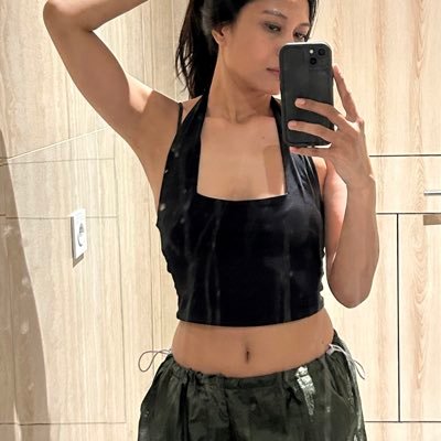 happyholidey's profile picture. evil, most definitely