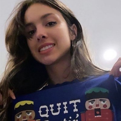 goodforbrina's profile picture. stupid, emotional, obsessive little me