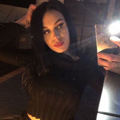 TransUrsula926's profile picture. who's here for meet up or hook up