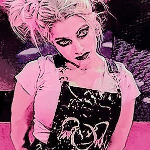 EvilIsHers's profile picture. ●  TIMELOCKED!  ( 2020  -  2022 ) 
⠀⠀⠀⠀⠀⠀⠀
● DARK ／ PLAYGROUND ERA – 😈🖤    
• twins  -  mirrors  adored  ♡ •⠀⠀⠀⠀