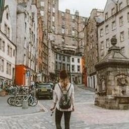 Almalnou6250's profile picture. 