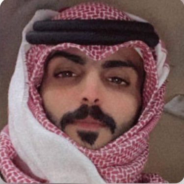 lmddv0's profile picture. العُزله عن تفاهات البشر مكسب .| photographer 📸