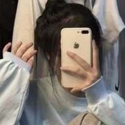 Xuisi7170123's profile picture. 