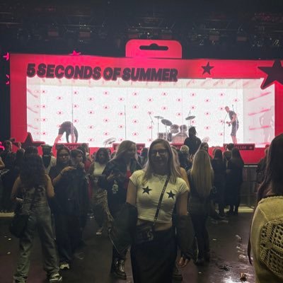 boybandawfc's profile picture. 26 ⭐️💫 living my best fan girl life x