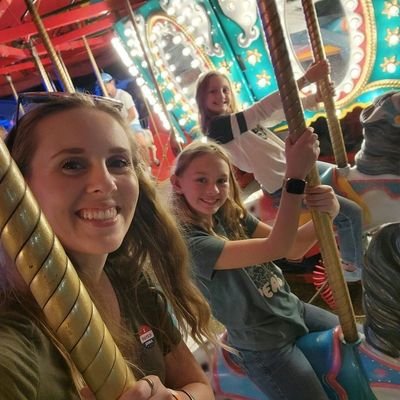 JosephMary57245's profile picture. I'm New here need a serious relationship I'm single ,divorce and had 2 daughters with Me I love 💘💕my kids and I work at a Café workshop