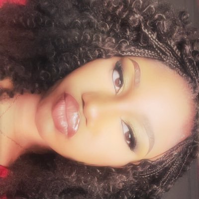 shesbrown_petit's profile picture. 🫧 https://t.co/703MdpF46D