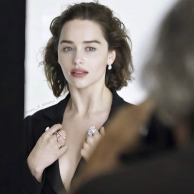 tgstHKLA's profile picture. always be positive xx