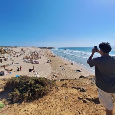 AatAzerti's profile picture. 