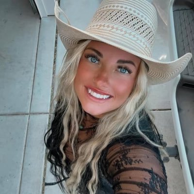 Escob_ar101's profile picture. 