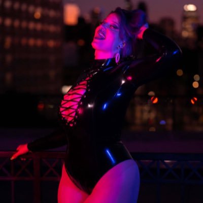 Rosella2399's profile picture. Professional Mistress | Lifestyle Femme Fatale | Fervent Fetishist | Classical Domination | Rituralistic BDSM | Private Dungeon