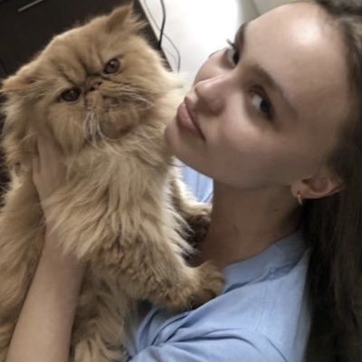 sadgirlbadb's profile picture. 