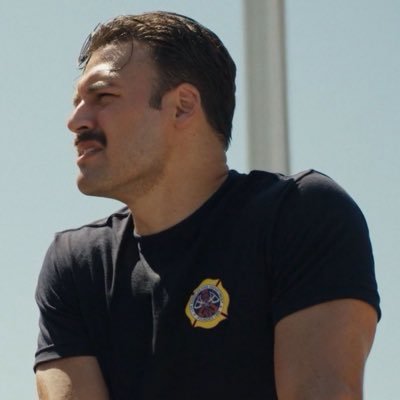 citizxenn's profile picture. the universe does not scream • @neckdeepdiaz