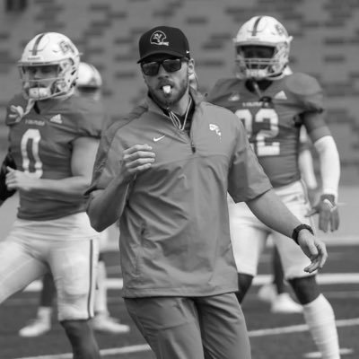 TrevorDickherbr's profile picture. Director of  Strength and Conditioning @ Grand View University CSCS/USAW-Level 1 🇺🇸🦅