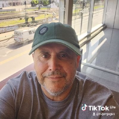 Gustavo03640911's profile picture. 