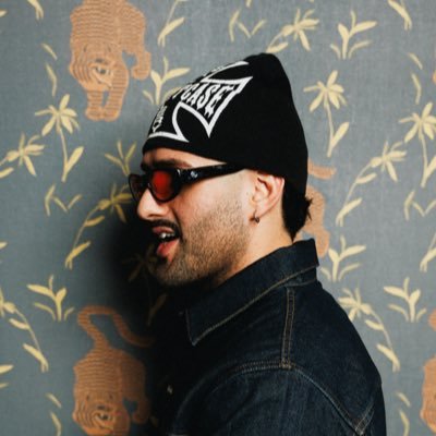 selfishirv's profile picture. 🇸🇻