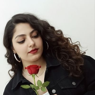 _zarih_'s profile picture. که هم کمند بلایی و هم کلید نجاتی..
