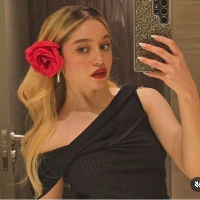 writelutteo's profile picture. escrita, soy luna e etc