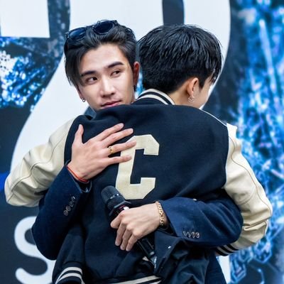 hmikr2's profile picture. รักและซัพพอตเพิร์ธแซนต้า&เถียนสวี่หนิงจื่ออวี่&GOT7&ชอบผู้ชายหล่อทุกคน🖤🤍💚💛❤️