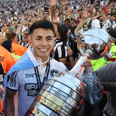 Glorioso_editz's profile picture. 