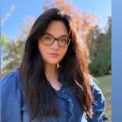 realbitchesread's profile picture. If you don’t like what’s being said, change the conversation.