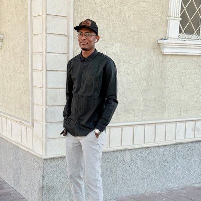 Tw_ix10's profile picture. مهندس كهرباء