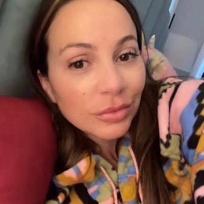 Jenniferro15139's profile picture. 