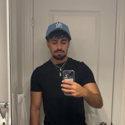 arcsession's profile picture. 