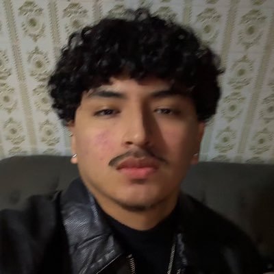 Leeefuentes's profile picture. 