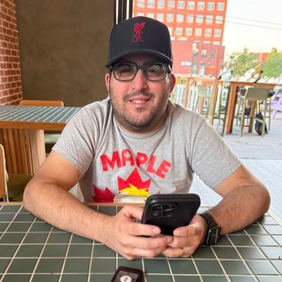 rico6891's profile picture. Just a simple man making his way through the twitterverse 🌎 Is a hot dog really a sandwich?🤔